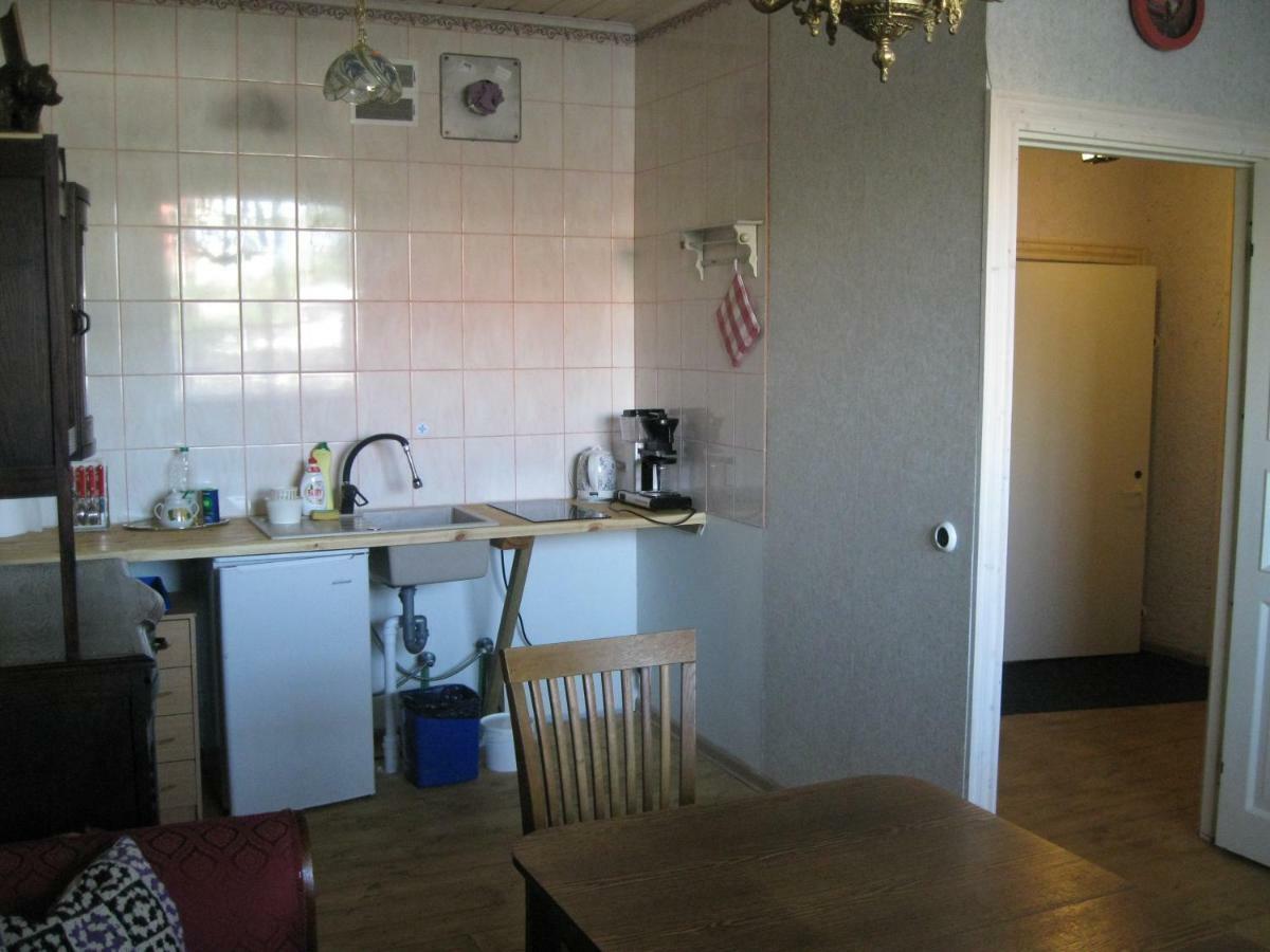 Private Apartment In Tallin Bagian luar foto